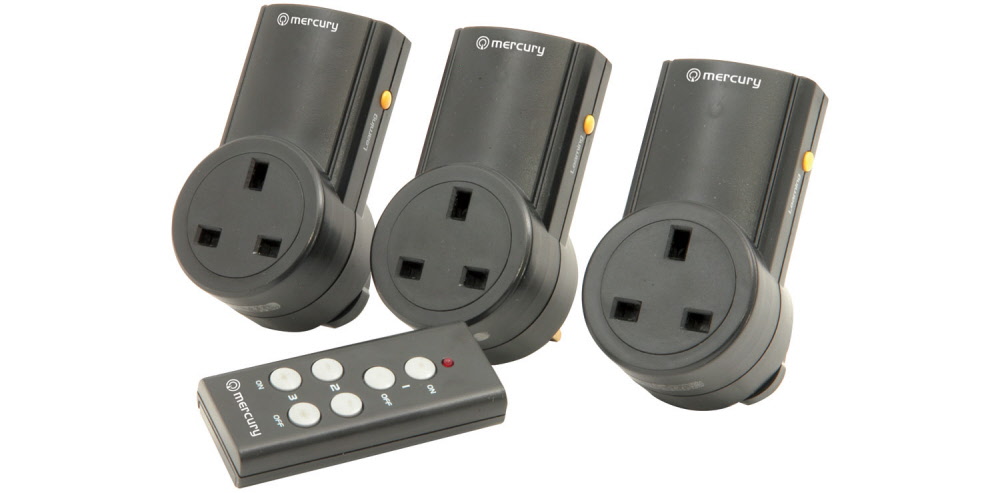 Control socket. Удлинитель mercury. plug in socket. pass &amp; saymour mains plug.